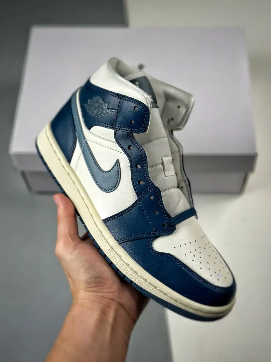 Air Jordan 1 Mid French Blue Blue Nike Mid BQ6472-414