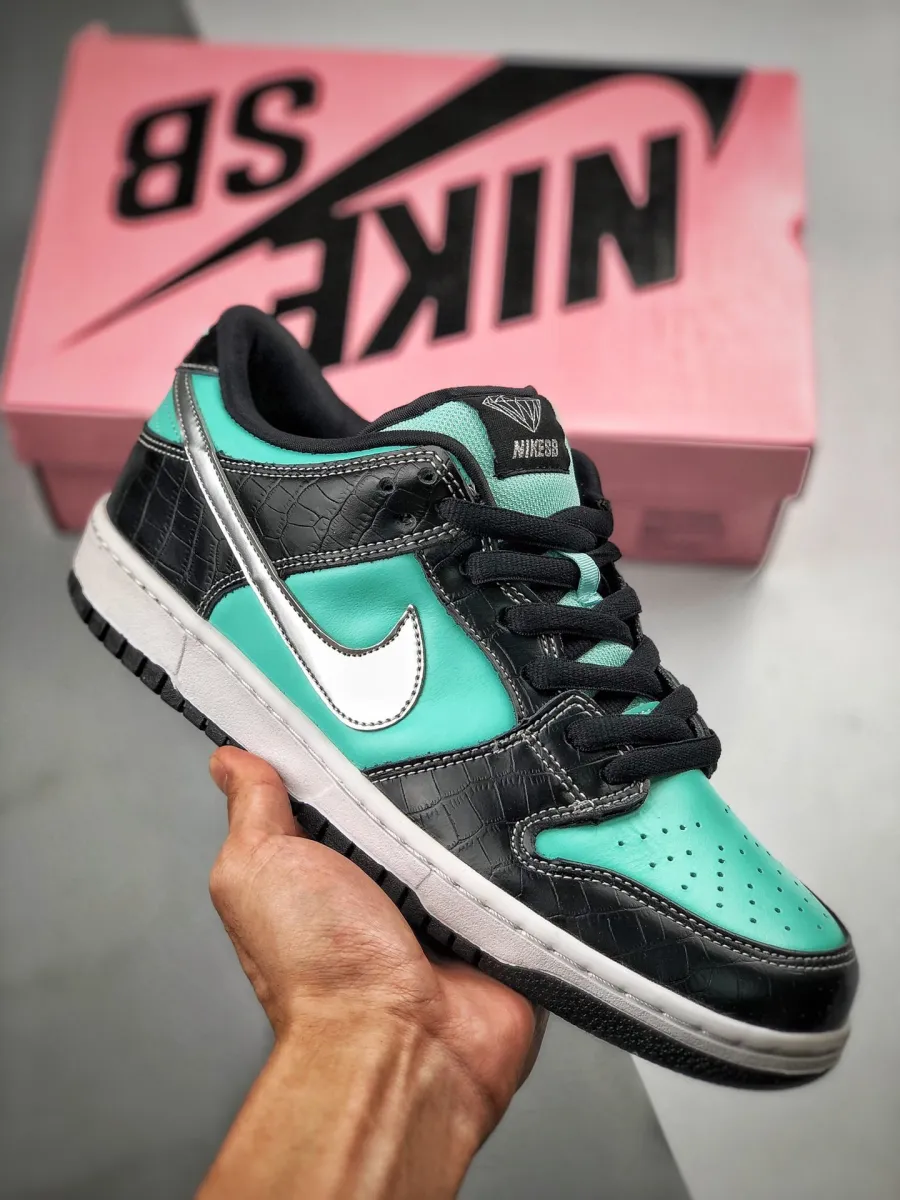Nike Sb Dunk Low Pro 'Diamond Supply Co. – Tiffany' Aqua/Chrome #diamond supply co dunks
