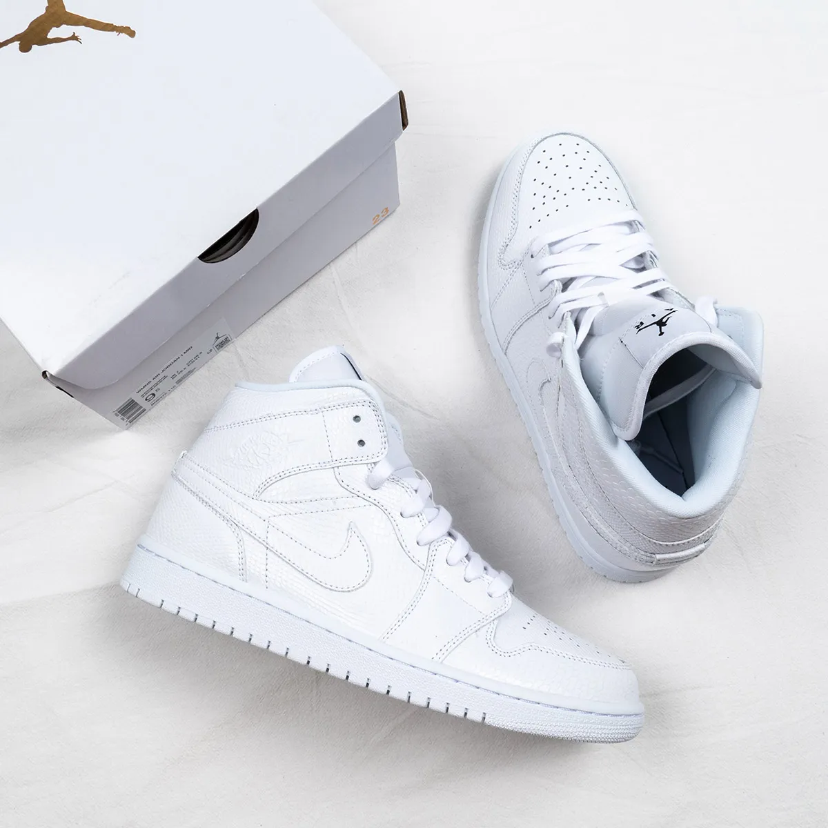 Air Jordan 1 Mid Snakeskin White BQ6472-110 / wmns air jordan 1 mid white snakeskin