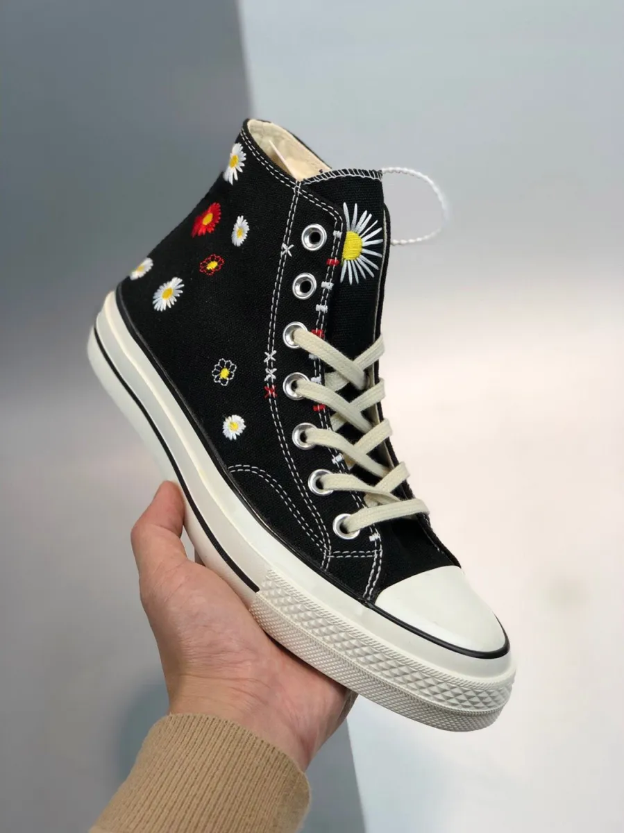 Converse Embroidered Floral Chuck Taylor All Star Black/Natural Ivory / converse black embroidered floral