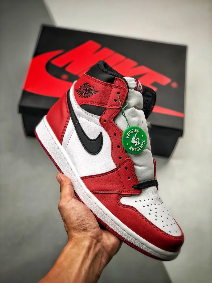 Air Jordan 1 Retro High OG 'Chicago' White/Black-Varsity Red #chicago's 1