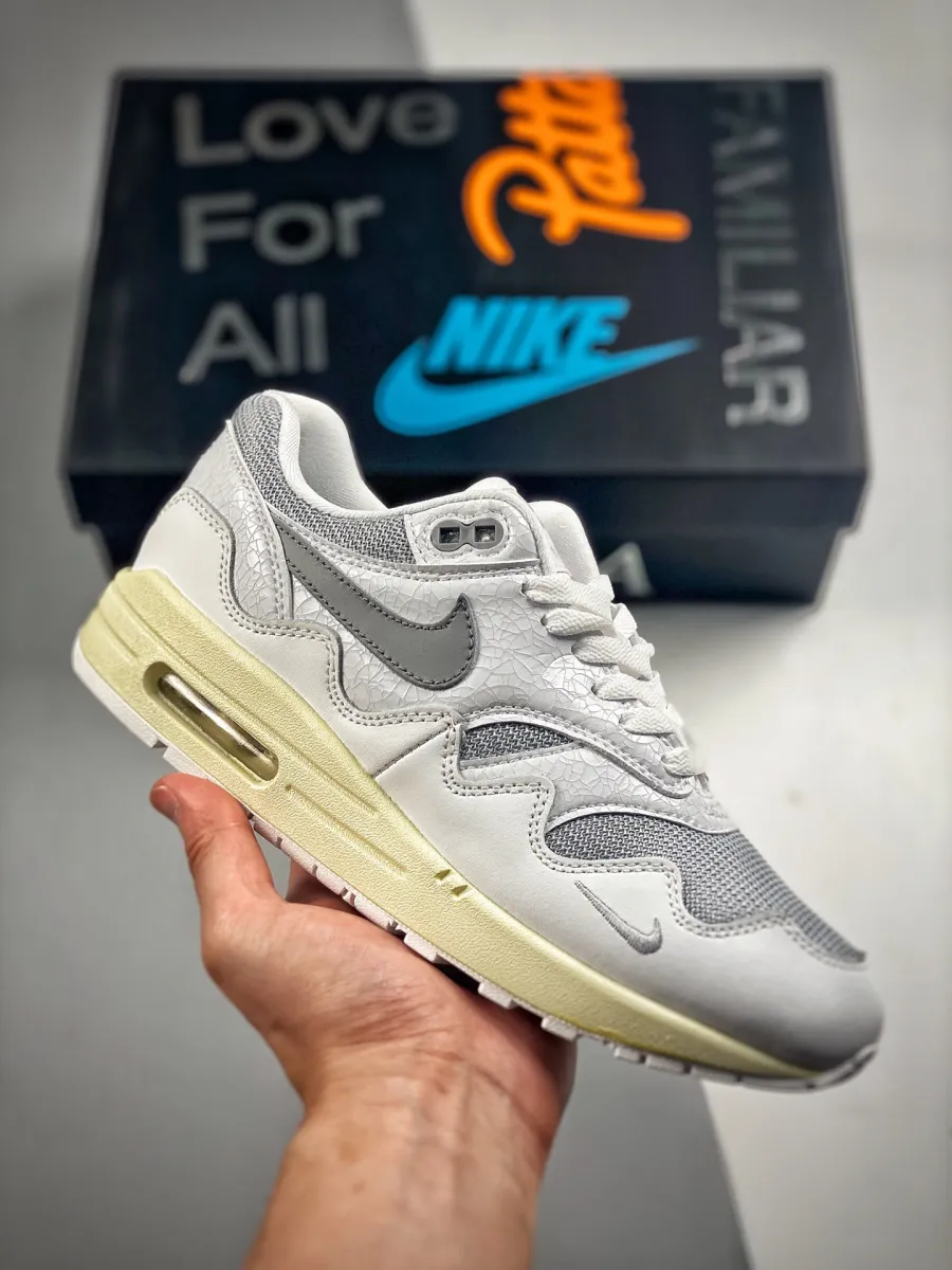Patta x Nike Air Max 1 White Grey Nike Air Max 1 Patta Waves White