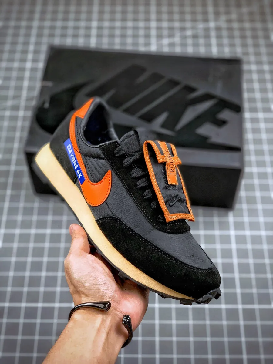 Nike Daybreak Pocket Black Orange DC5206-010 Online