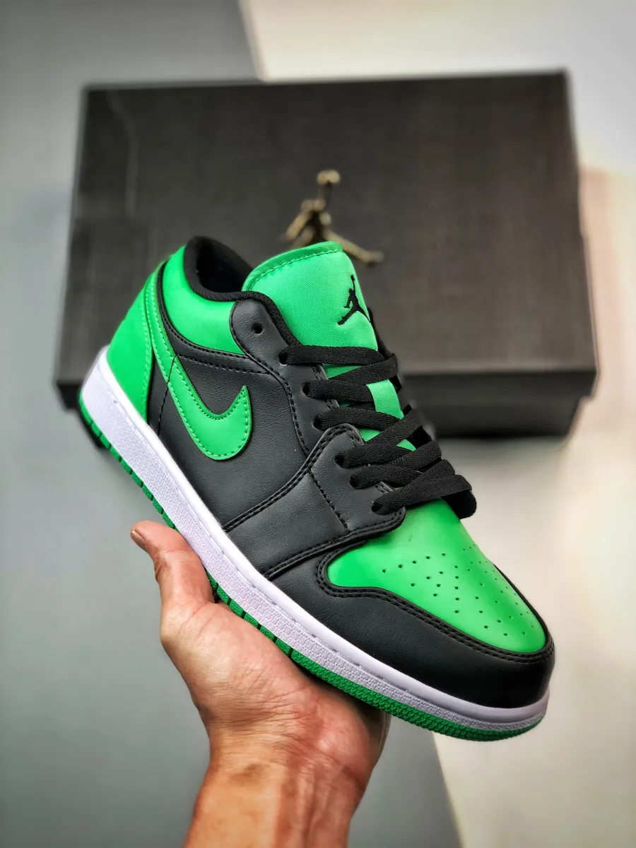 Air Jordan 1 Low Lucky Green - black & green jordan 1