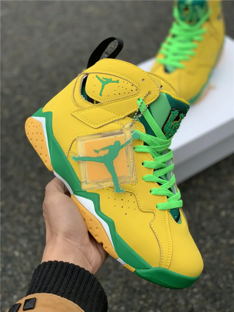 Air Jordan 7 'Oregon Ducks' PE - oregon pe shoes