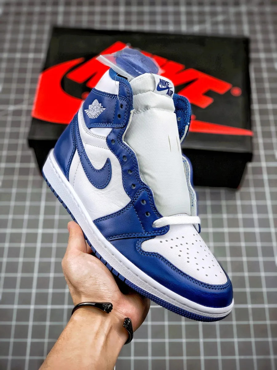 Air Jordan 1 Retro High Og White/Storm Blue AJ1 / air jordan 1 retro high og storm blue