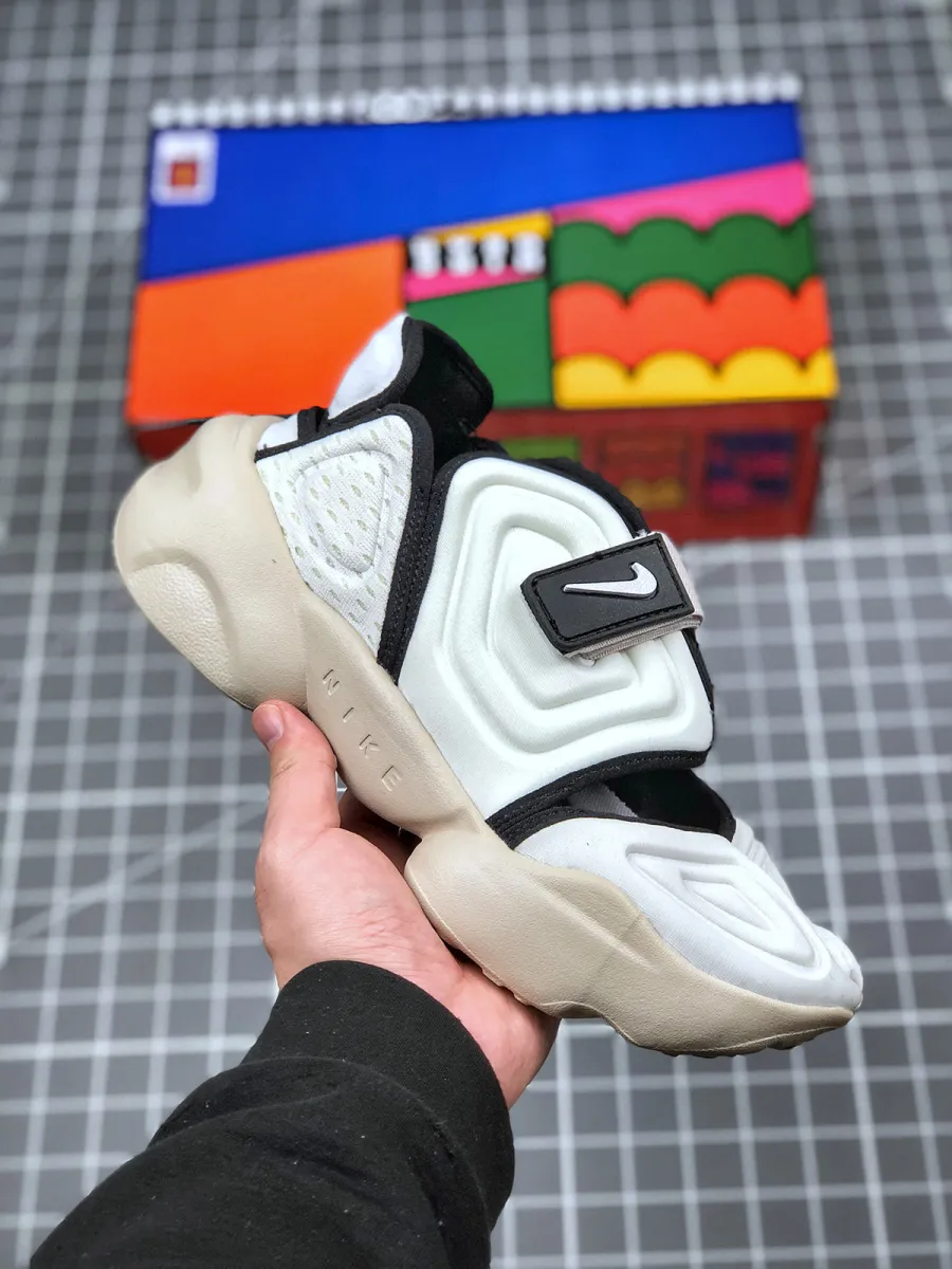 Nike Aqua Rift 'Summit White' BQ4797-400 with Water Ready Uppers Nike Aqua Rift White