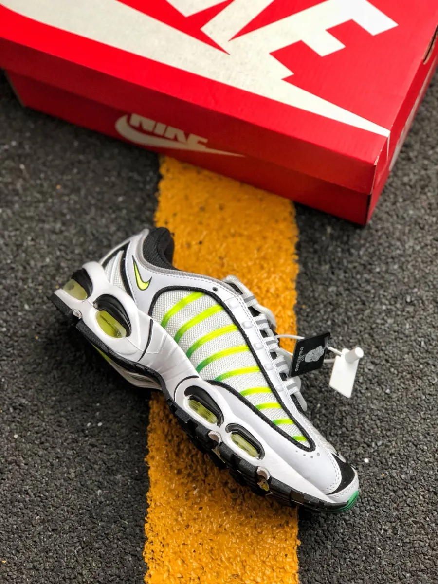 Nike Air Max Tailwind 4 White/Volt-Black-Aloe Verde AQ2567-100 Online