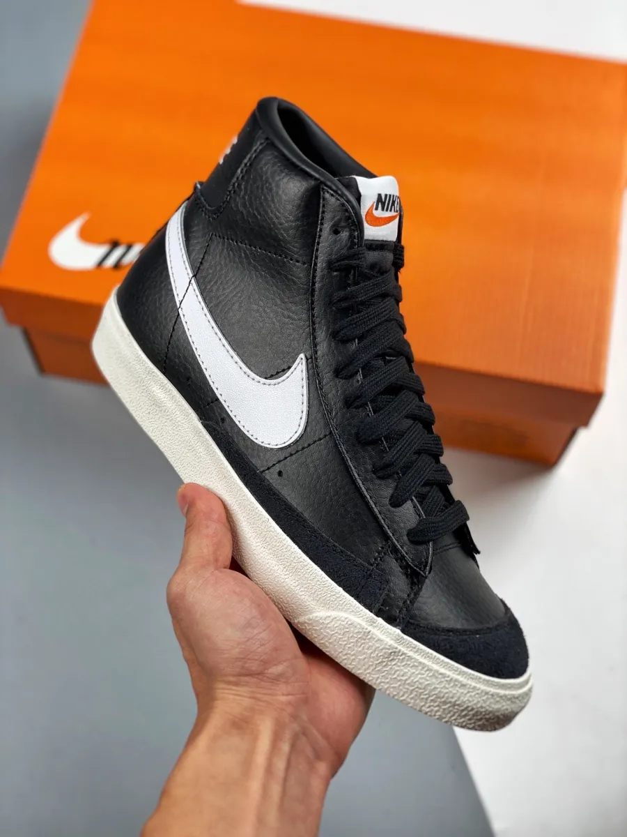 Nike Blazer Mid 77 Vintage Black Sail BQ6806-002 / nike blazer mid 77 white black sail