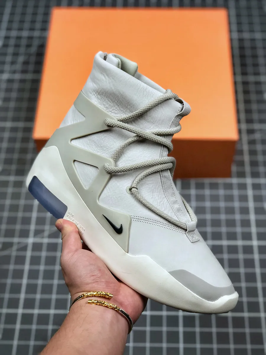 Nike Air Fear Of God 1 'Light Bone' AR4237-002 Brand New