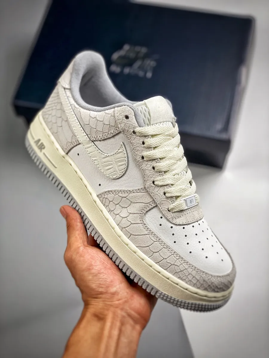 Nike Air Force 1 Low 'Snakeskin' White 1874932 Brand New