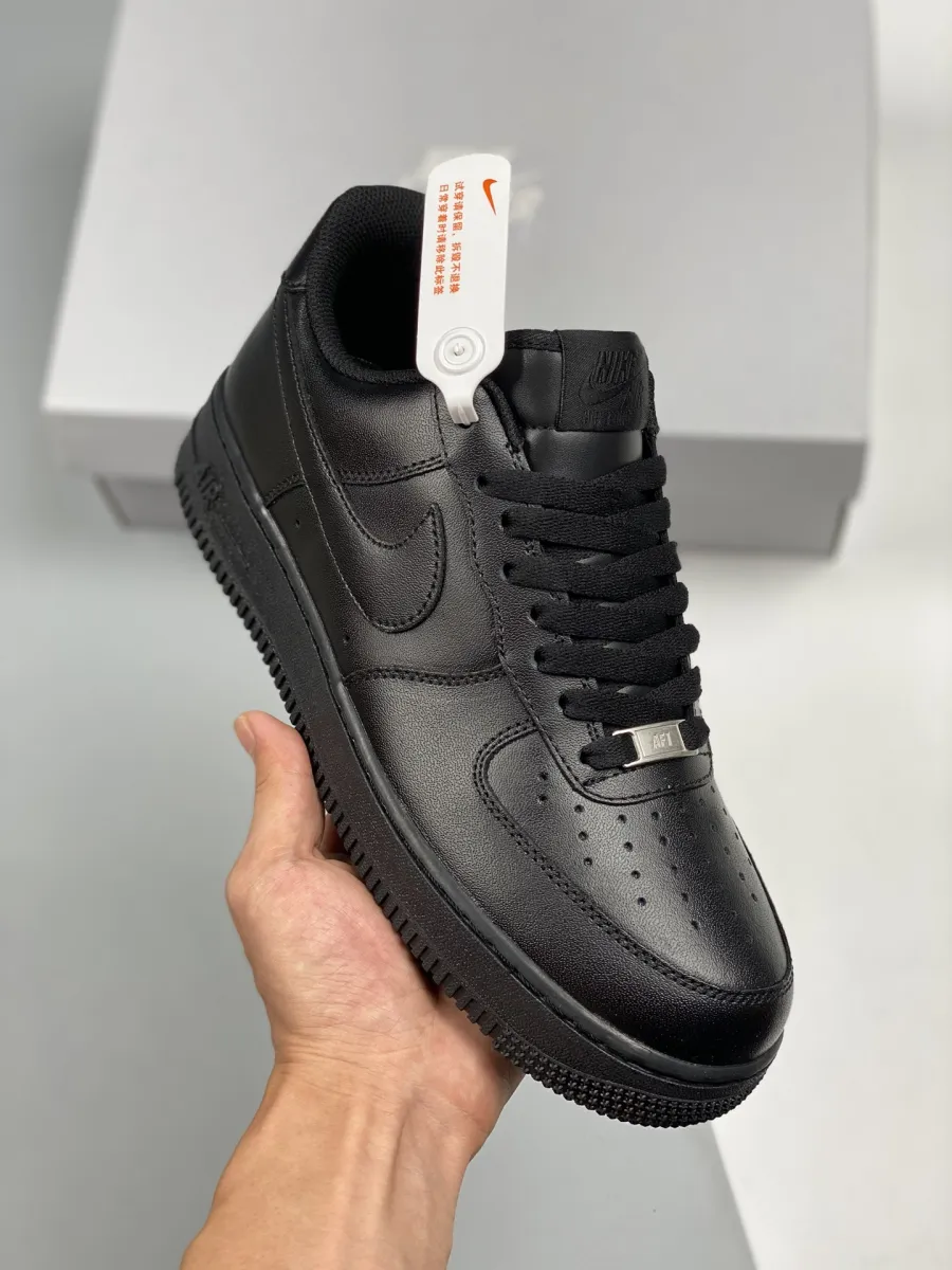 Nike Air Force 1 Low Triple Black / air force one triple black
