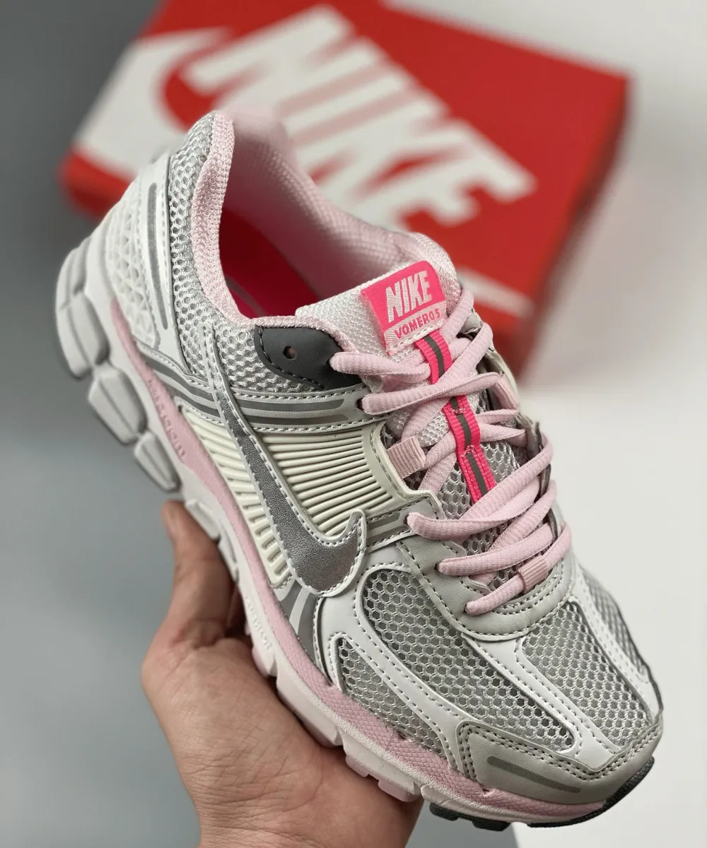 Nike Zoom Vomero 5 '520' Silver/Pink FN3695-001 Restock