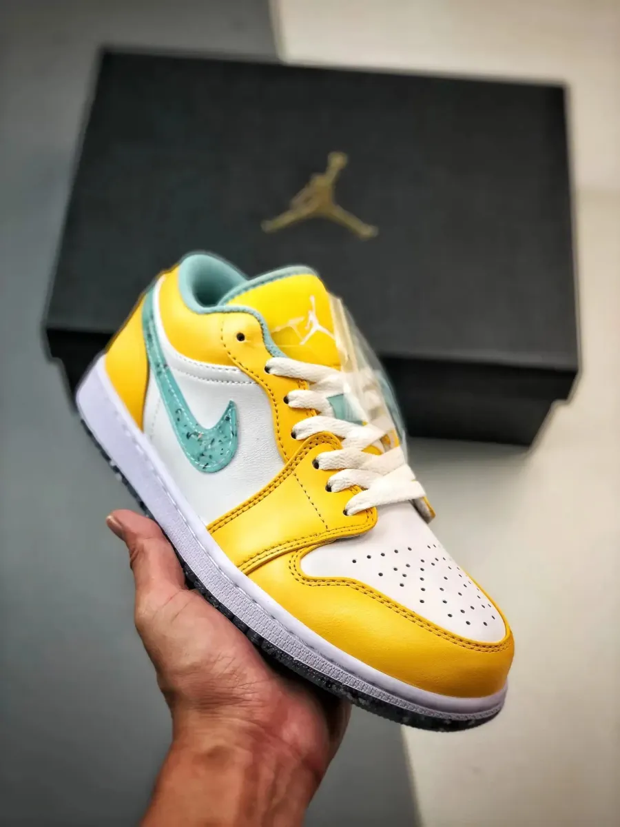 Jordan 1 Recycled / Air Jordan 1 Low Citron Pulse/Glacier Ice-White-Action Green DX4375-800