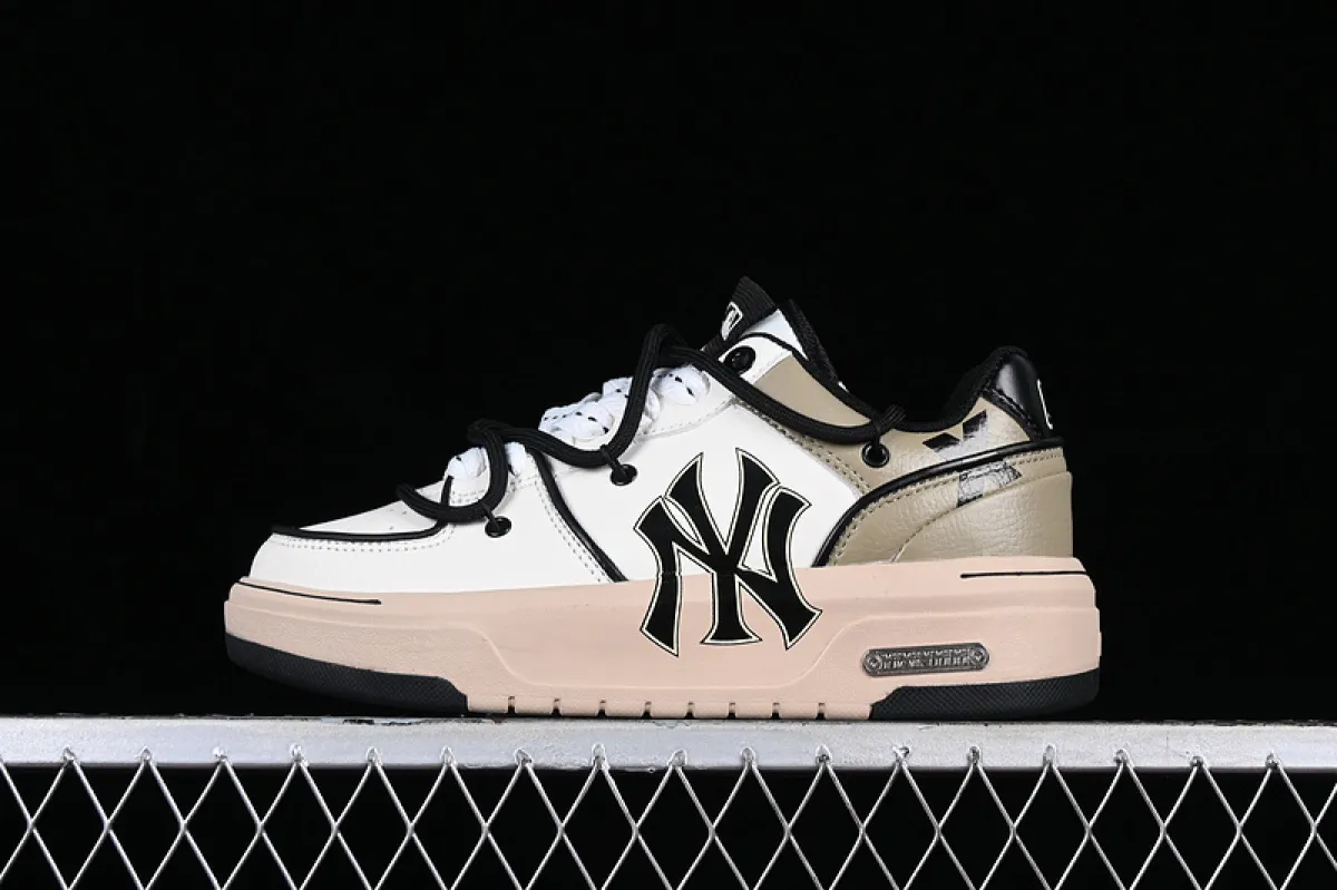 Jordan Why Not Zer0.3 'The Family' Black/Metallic Gold-White CD3003-001 / jordan why not zer0.3 black and gold