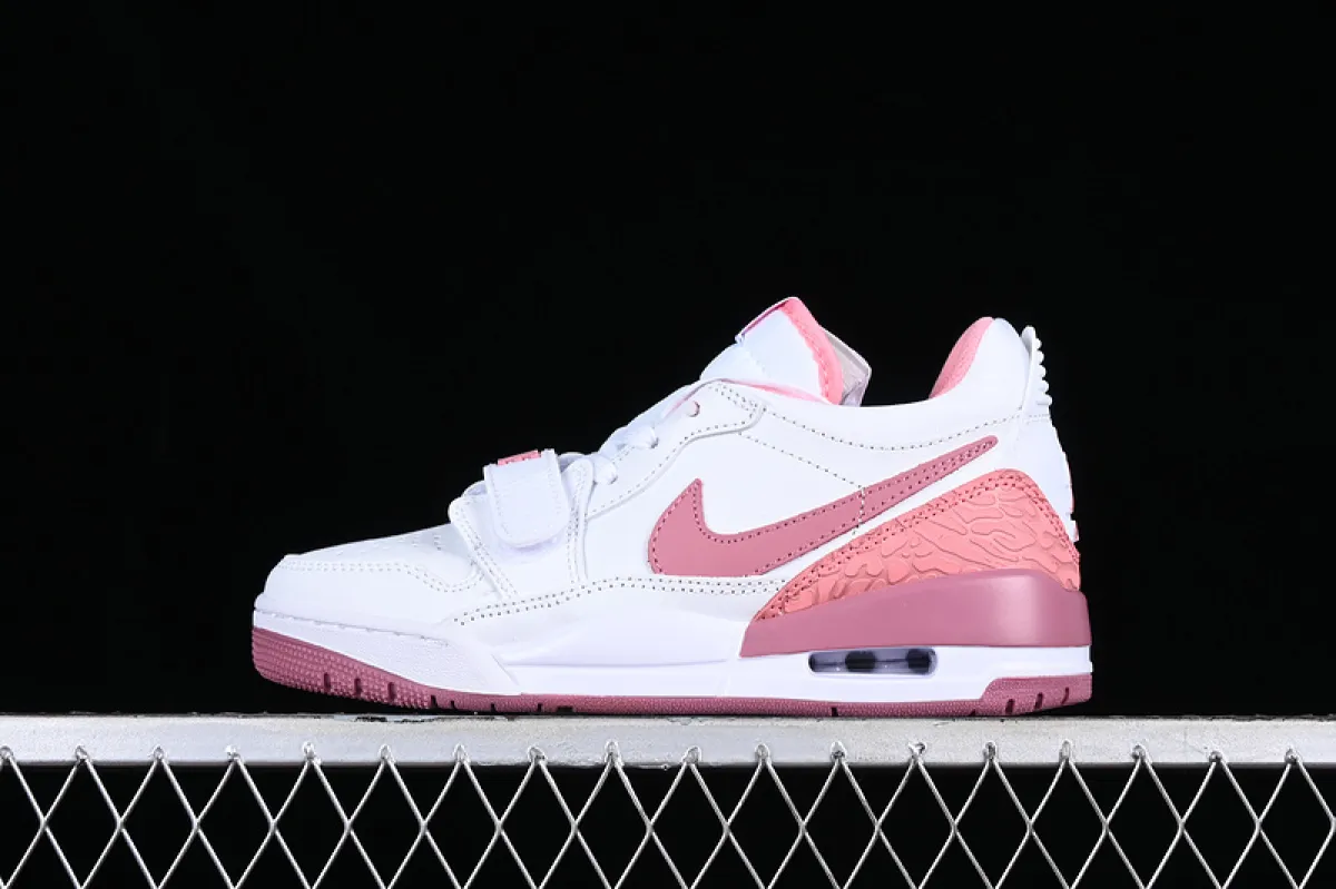 Jordan Why Not Zer0.3 'The Family' Black/Metallic Gold-White CD3003-001 / jordan why not zer0.3 black and gold