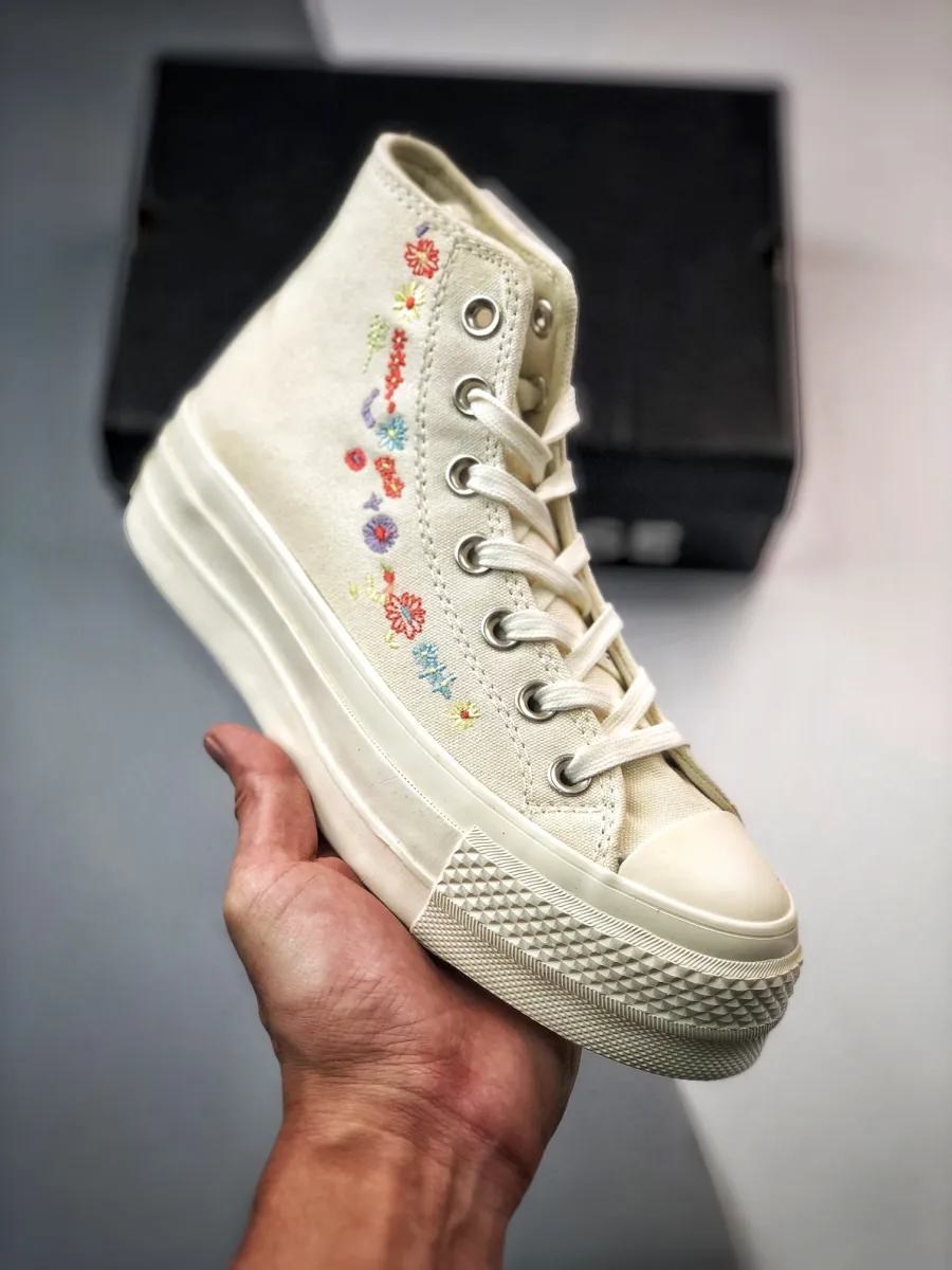 Converse Chuck Taylor All Star Lift Platform 'Embroidered Floral / converse floral