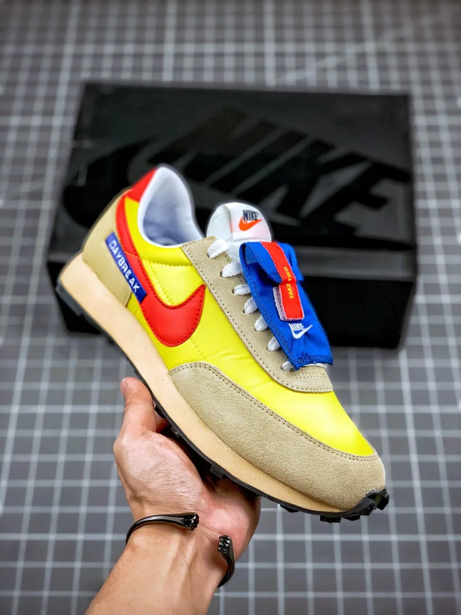 Nike Daybreak Pocket Speed Yellow For Womens DC8083-735 Brand New