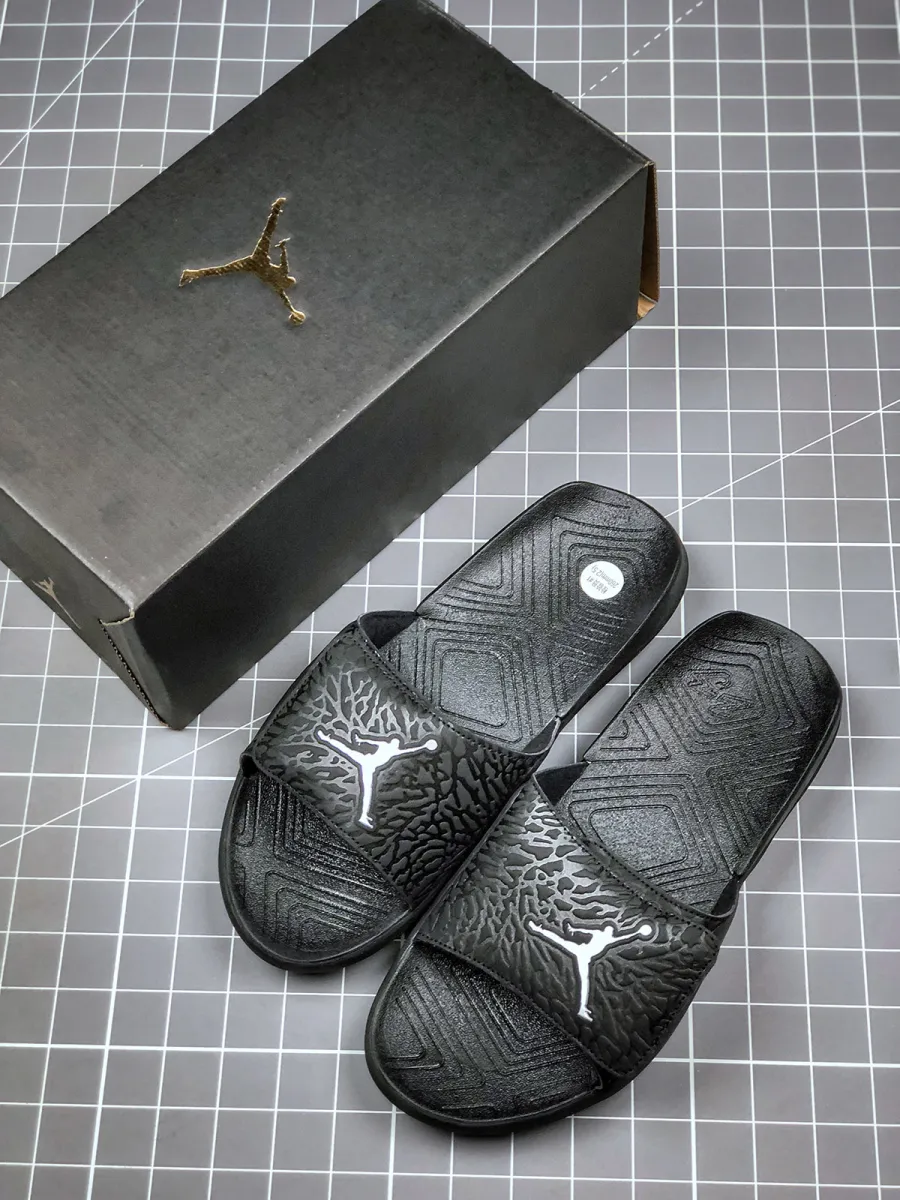 Air Jordan Hydro 7 Triple Black Slippers BQ6290-016 Outlet