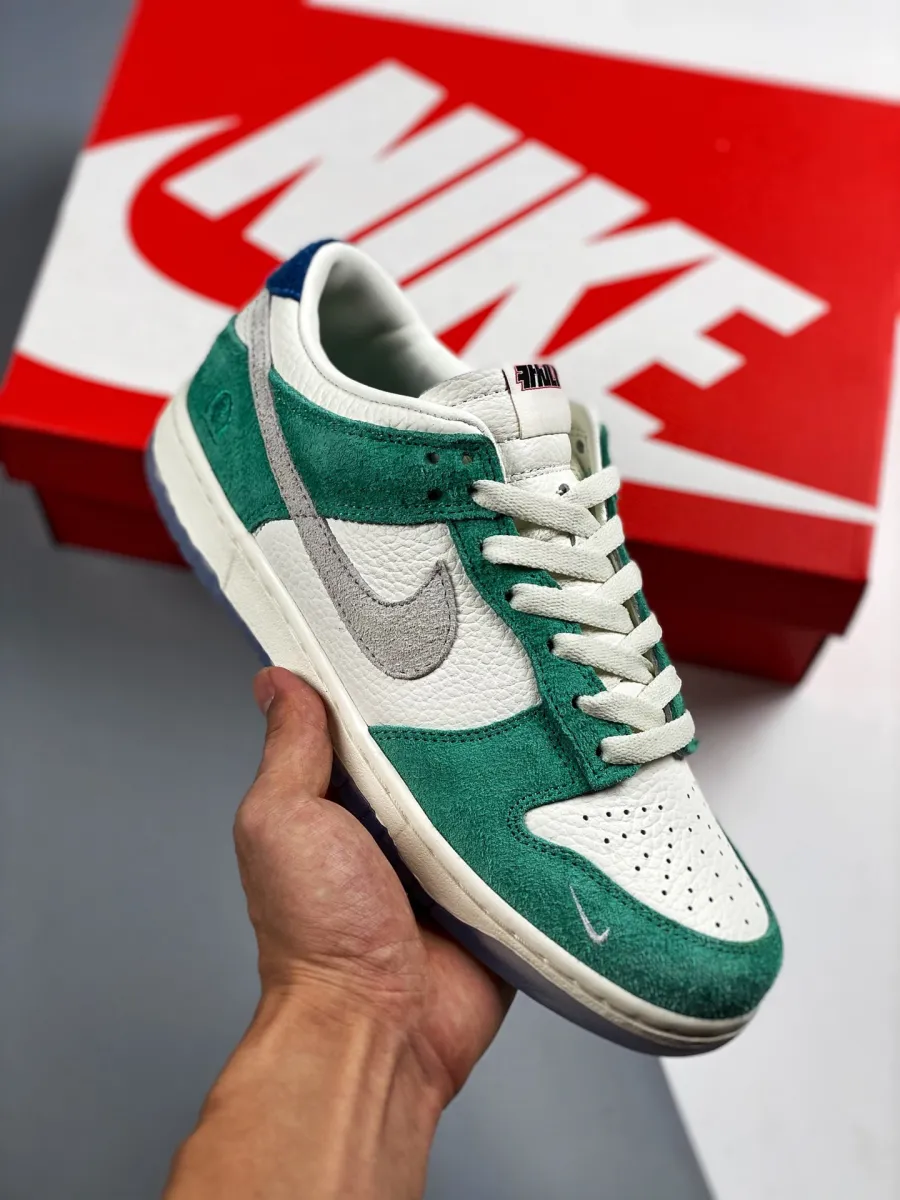 Kasina x Nike Dunk Low Neptune Green - dunk low sail white