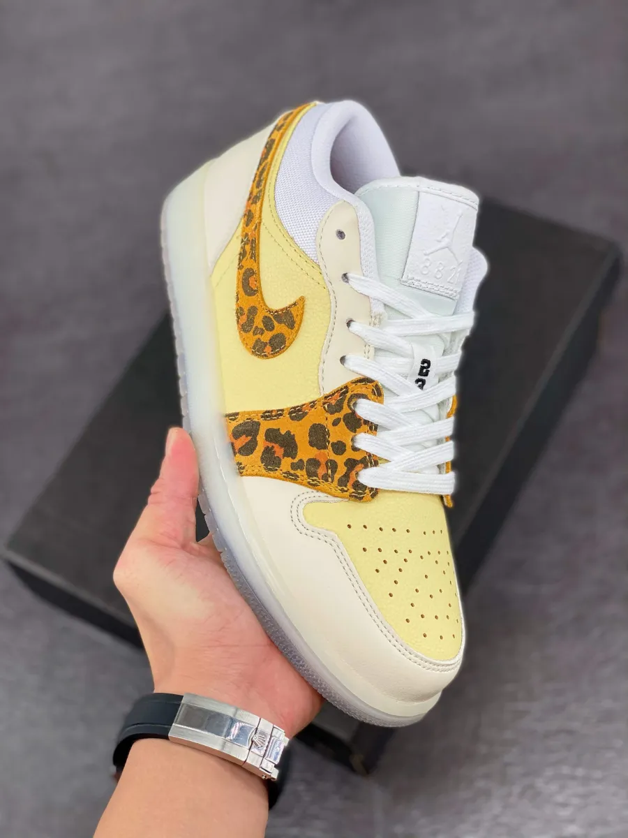 Air Jordan 1 Low 'SNKRS Day' Yellow Sail DN6998-700 / jordan 1 low leopard