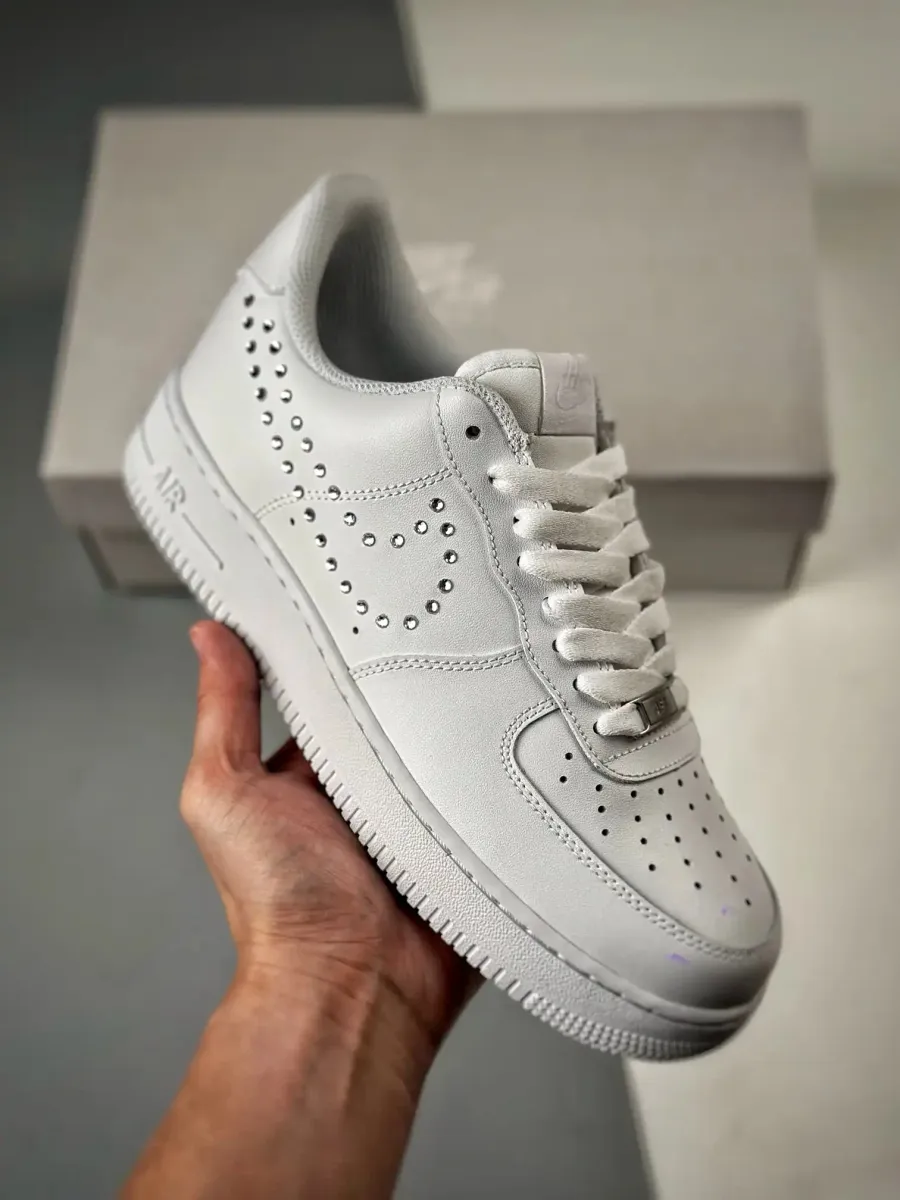 Nike Air Force 1 Low White Metallic Silver FQ8887-100