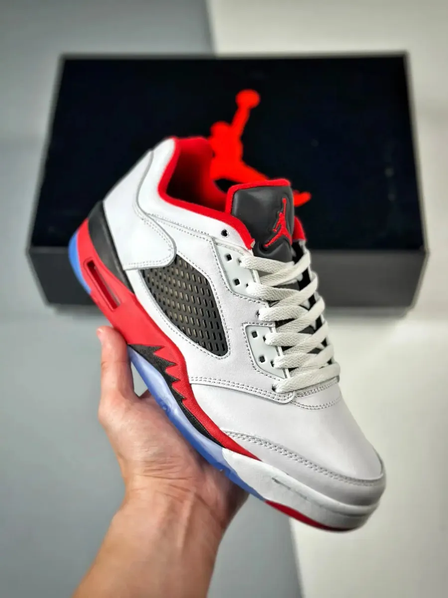 Air Jordan 5 Low 'Fire Red' White/Fire Red-Black / Fire Red Low 5s
