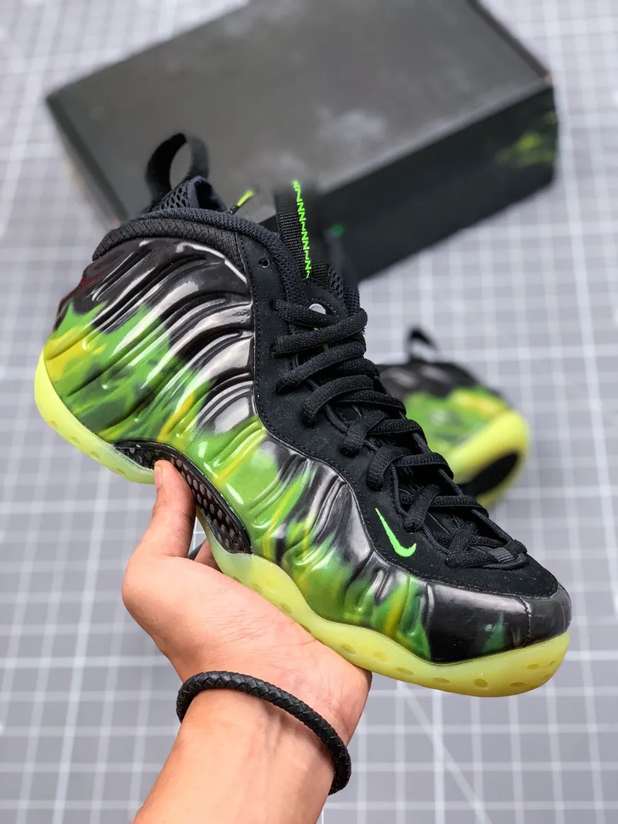 Nike Air Foamposite One 'Paranorman' Black/Electric Green / paranormal foams