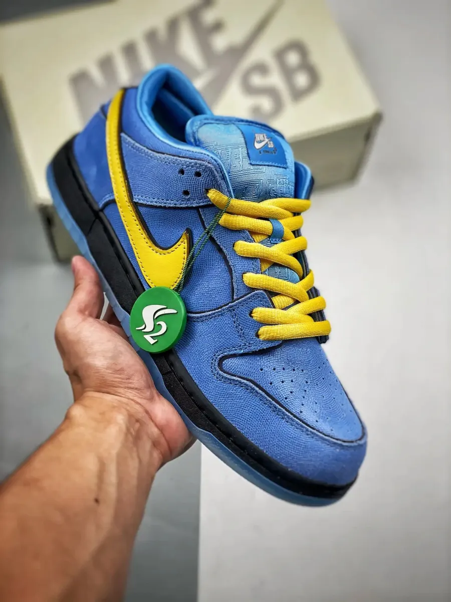The Powerpuff Girls x Nike SB Dunk Low Bubbles Blue Nike