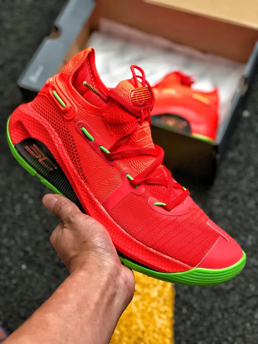 UA Curry 6 'Roaracle' / curry 6 roaracle