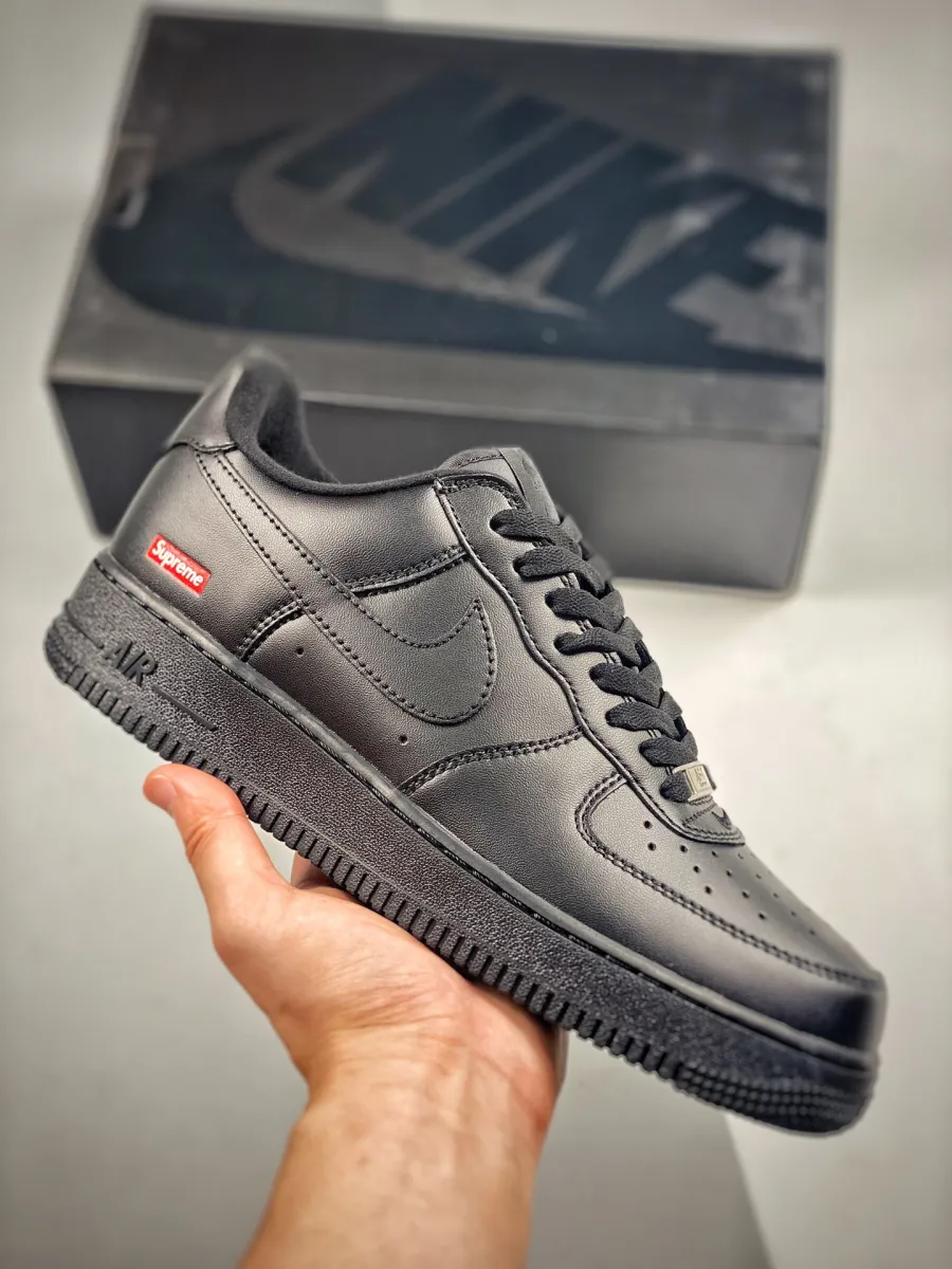 Nike Air Force 1 Low 'Supreme – Mini Box Logo Black' / black supreme air force ones