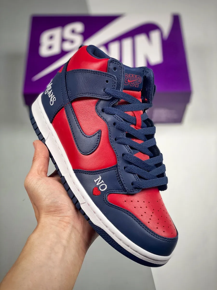 Supreme X Nike SB Dunk High By Any Means Navy Red / supreme nike sb dunk