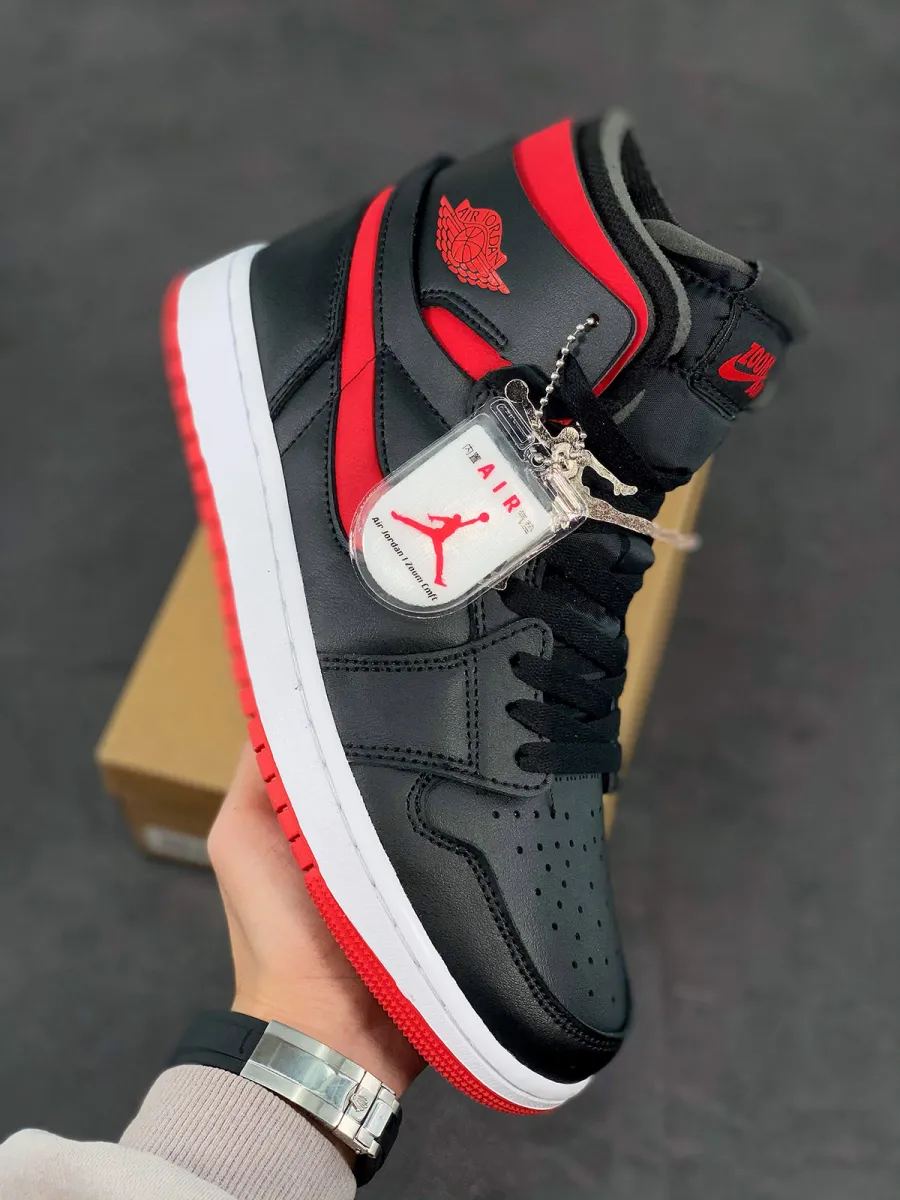 Air Jordan 1 Zoom CMFT 'Bred' Black/University Red-White / women's jordan 1 red and black