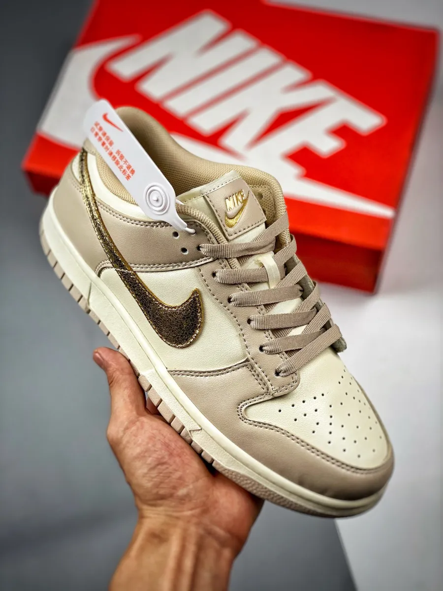 Nike Dunk Low Gold Swoosh Tan / golden dunk