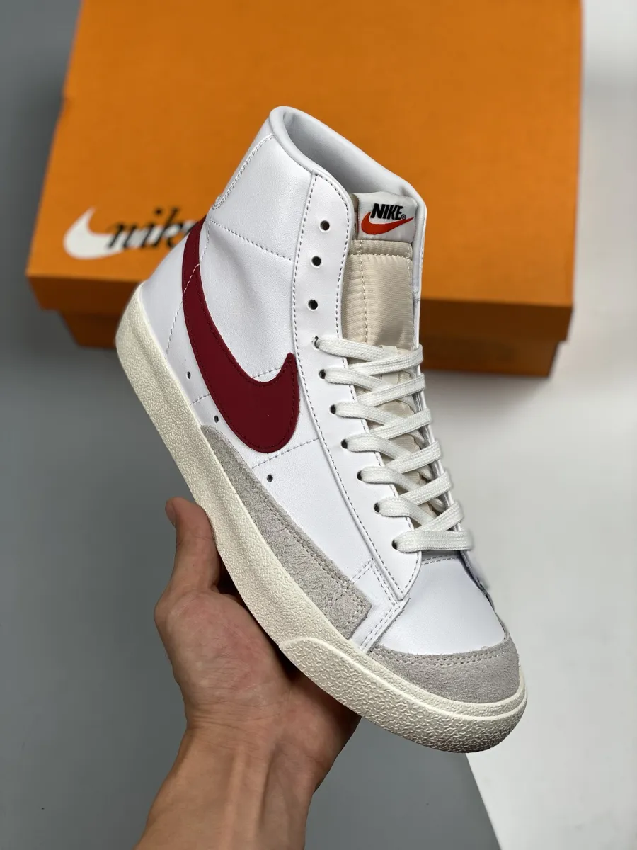 Nike Blazer Mid 77 White Team Red BQ6806-111 / white team red blazers