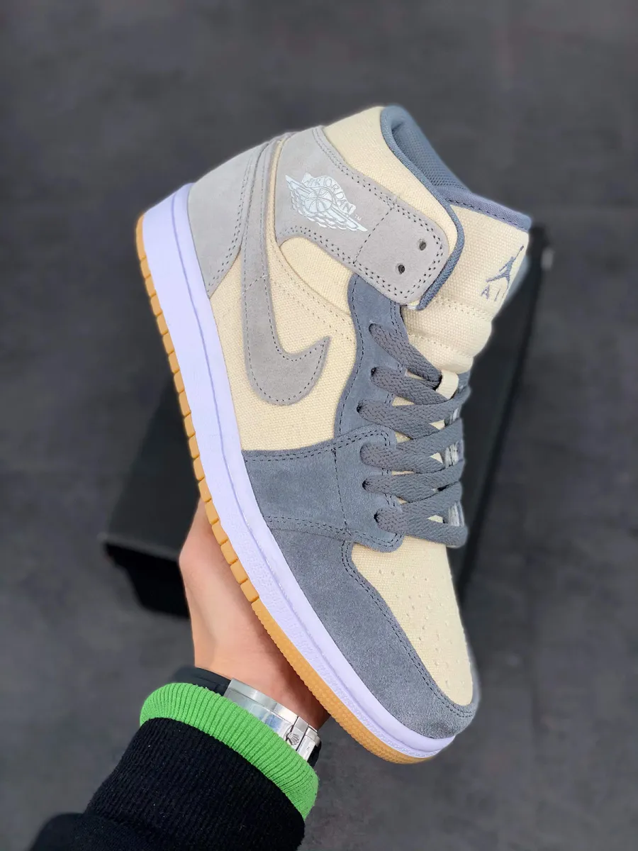 Air Jordan 1 Mid SE GS Coconut Milk Grey For Womens DN4346-100 / jordan 1 mid coconut milk particle grey
