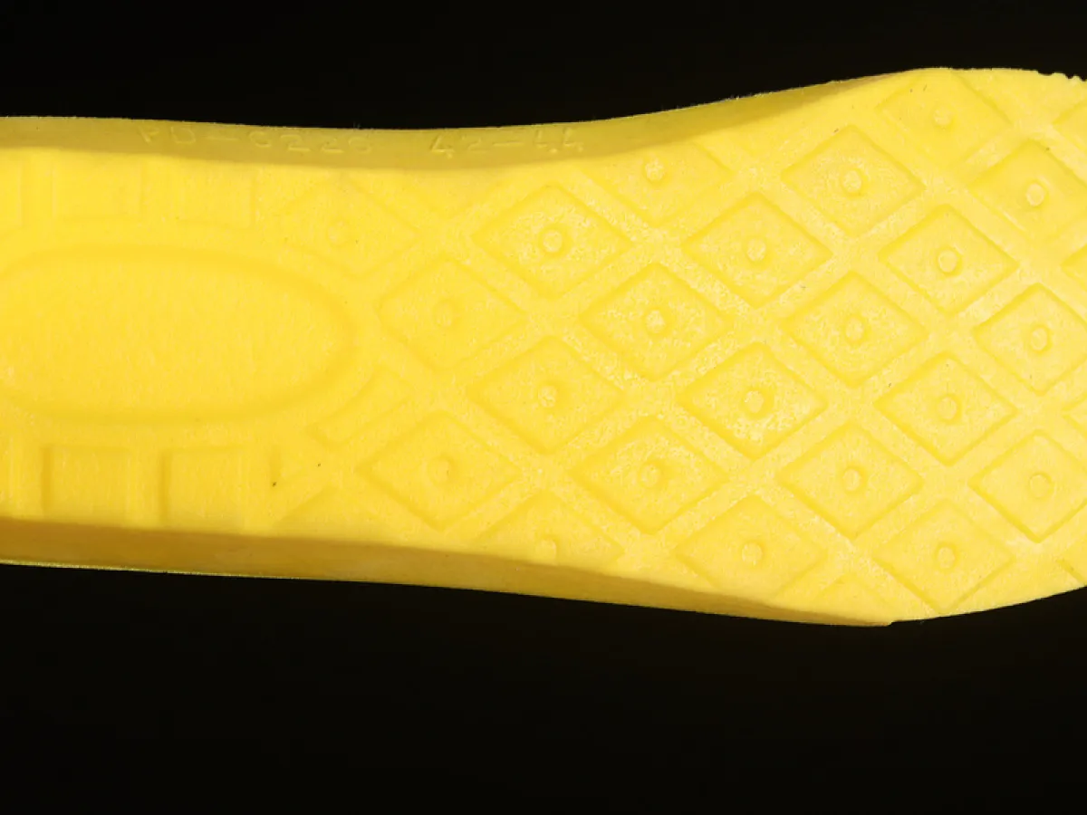 Jordan 11 Rose Gold Womens AH7860-105 / rose gold jordan 11