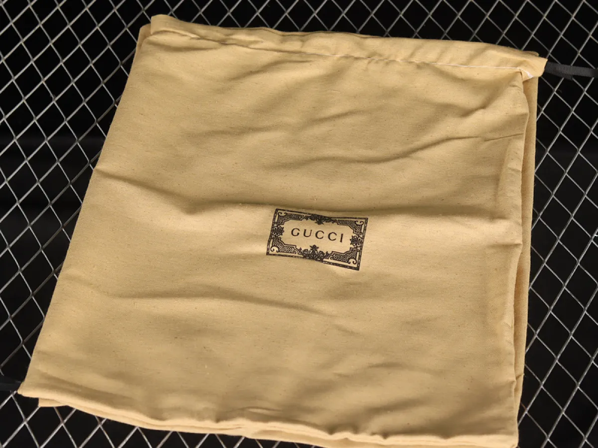 Jordan 11 Rose Gold Womens AH7860-105 / rose gold jordan 11