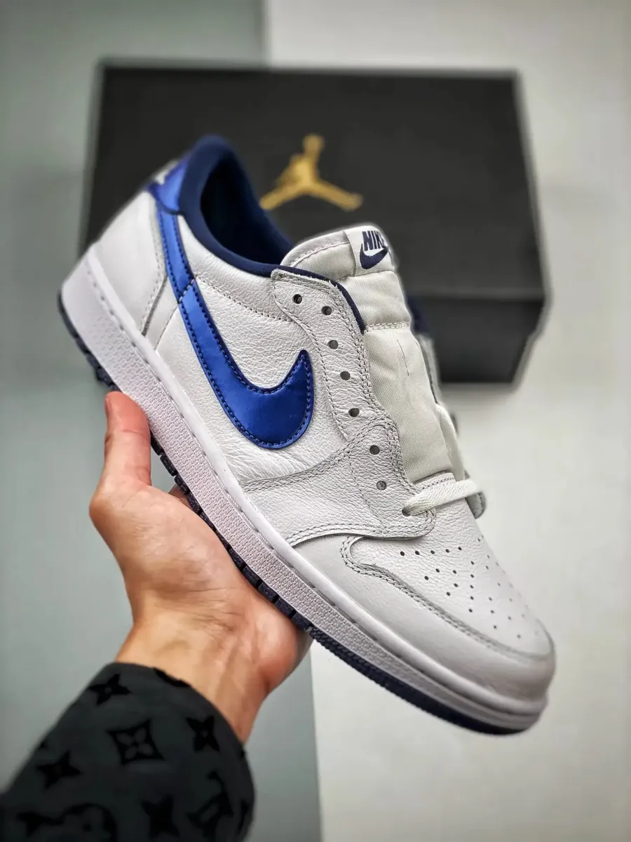 Air Jordan 1 Low OG White/Midnight Navy navy jordan 1 lows