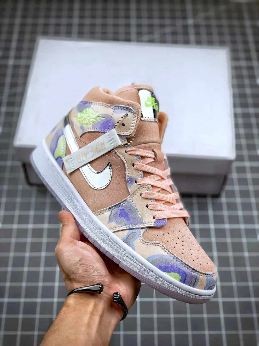 Air Jordan 1 Mid 'Pherspective' Washed Coral/Chrome/Light Whistle Air Jordan Pherspective