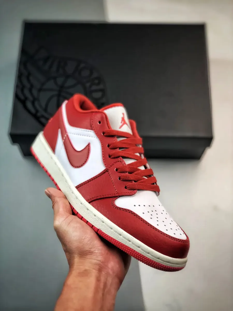 Online shopping for Air Jordan 1 Low Dune Red