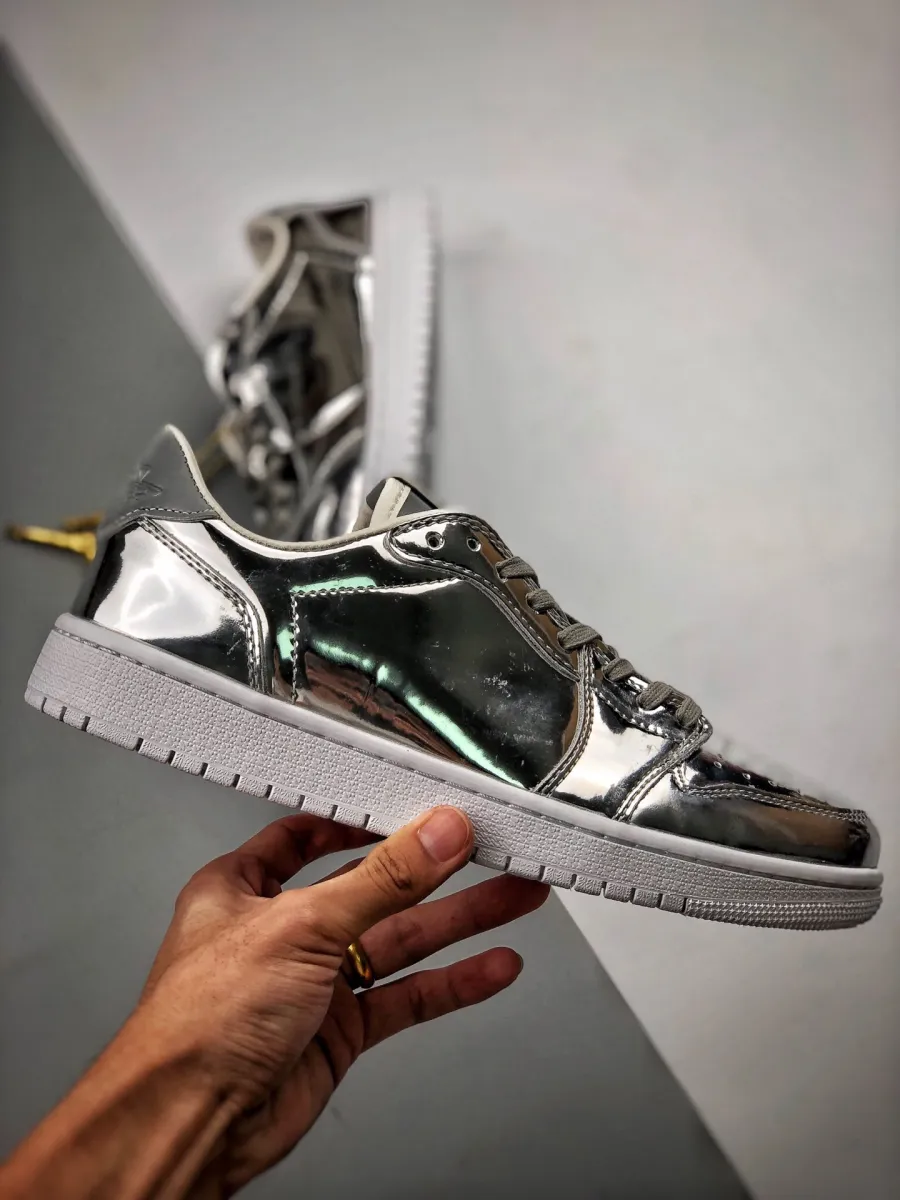 Air Jordan 1 Low Pinnacle Metallic Silver/White 852549-003 Restock