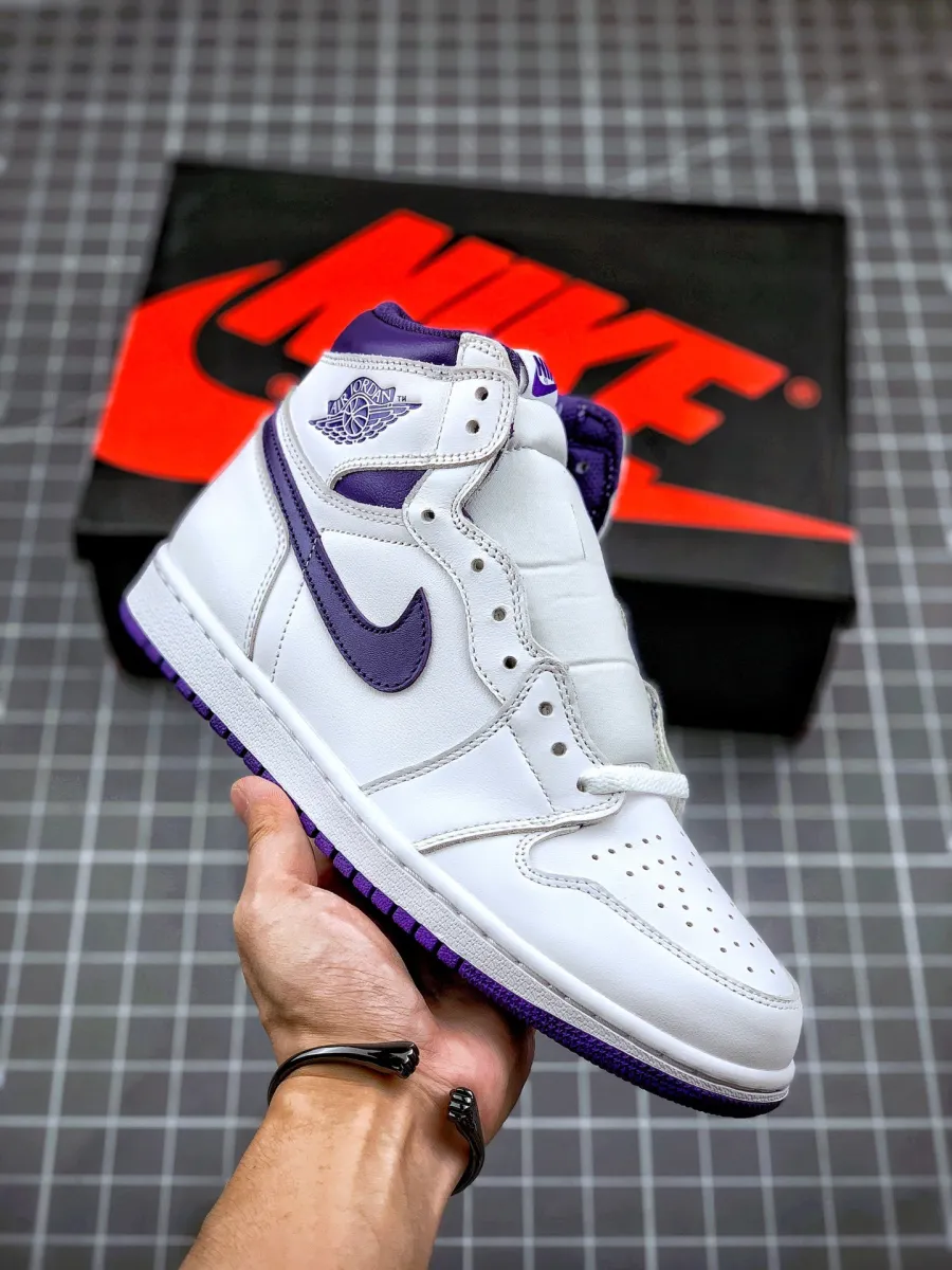Jordan 1 Retro High OG Court Purple CD0461-151 / air jordan 1 high og white court purple