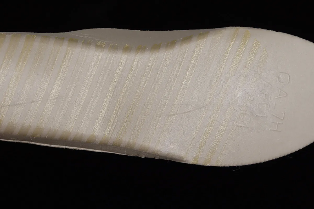 Nike LeBron 16 'Fresh Bred' Black/University Red #lebron 16 black and red