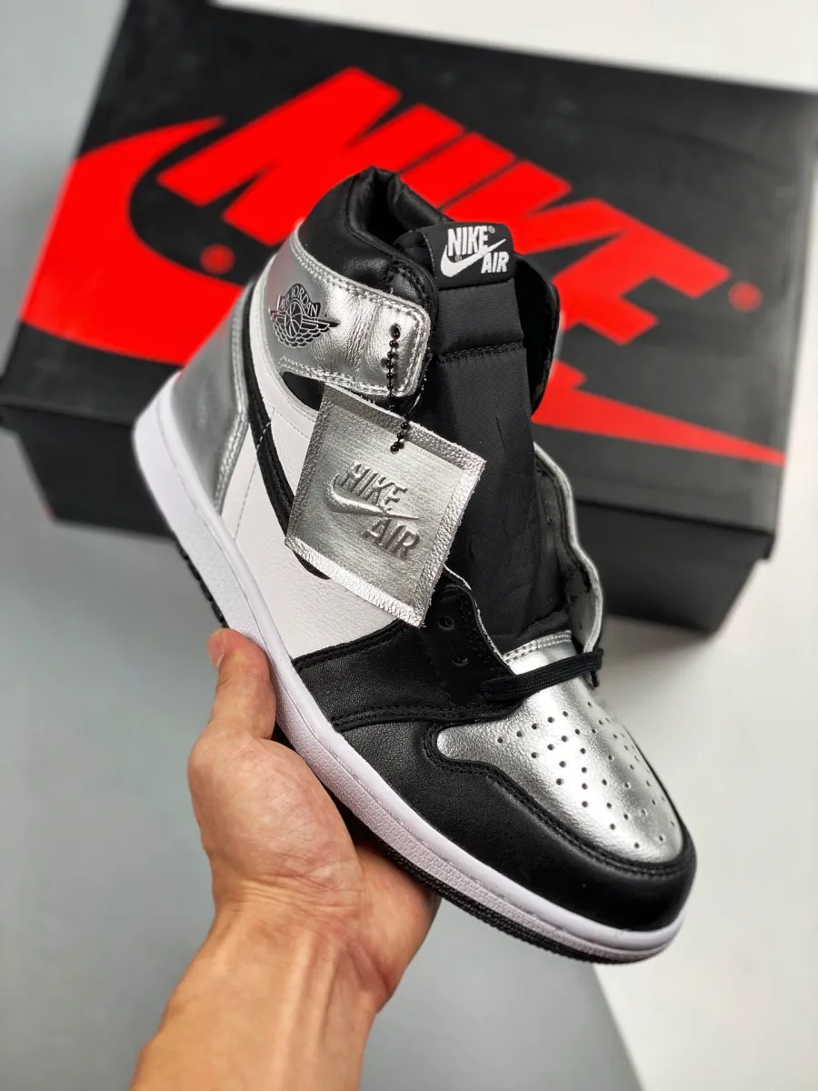Air Jordan 1 High OG 'Silver Toe' Black/Metallic Silver-White - black silver jordan 1