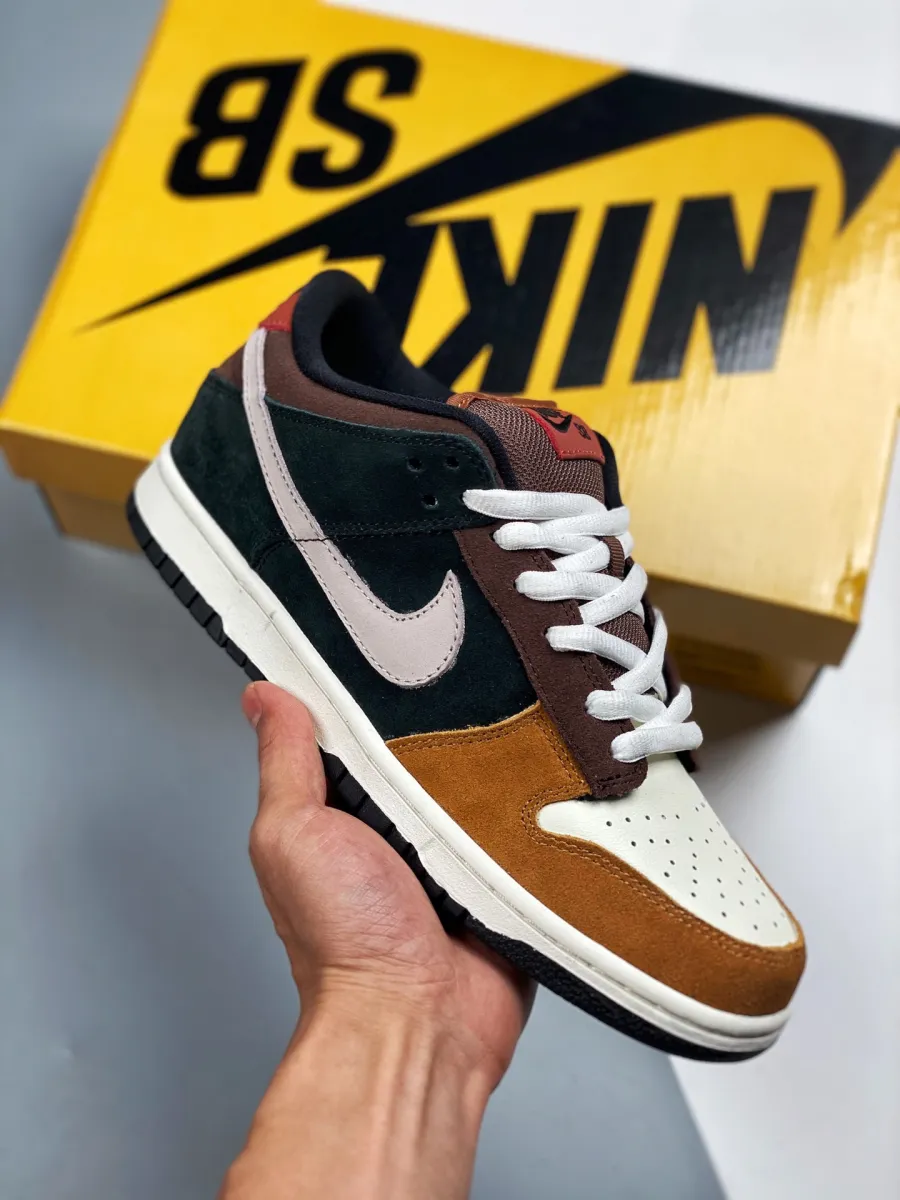 Nike SB Dunk Low 'Joe Strummer' Black/Metallic Zinc #nike dunk strummer