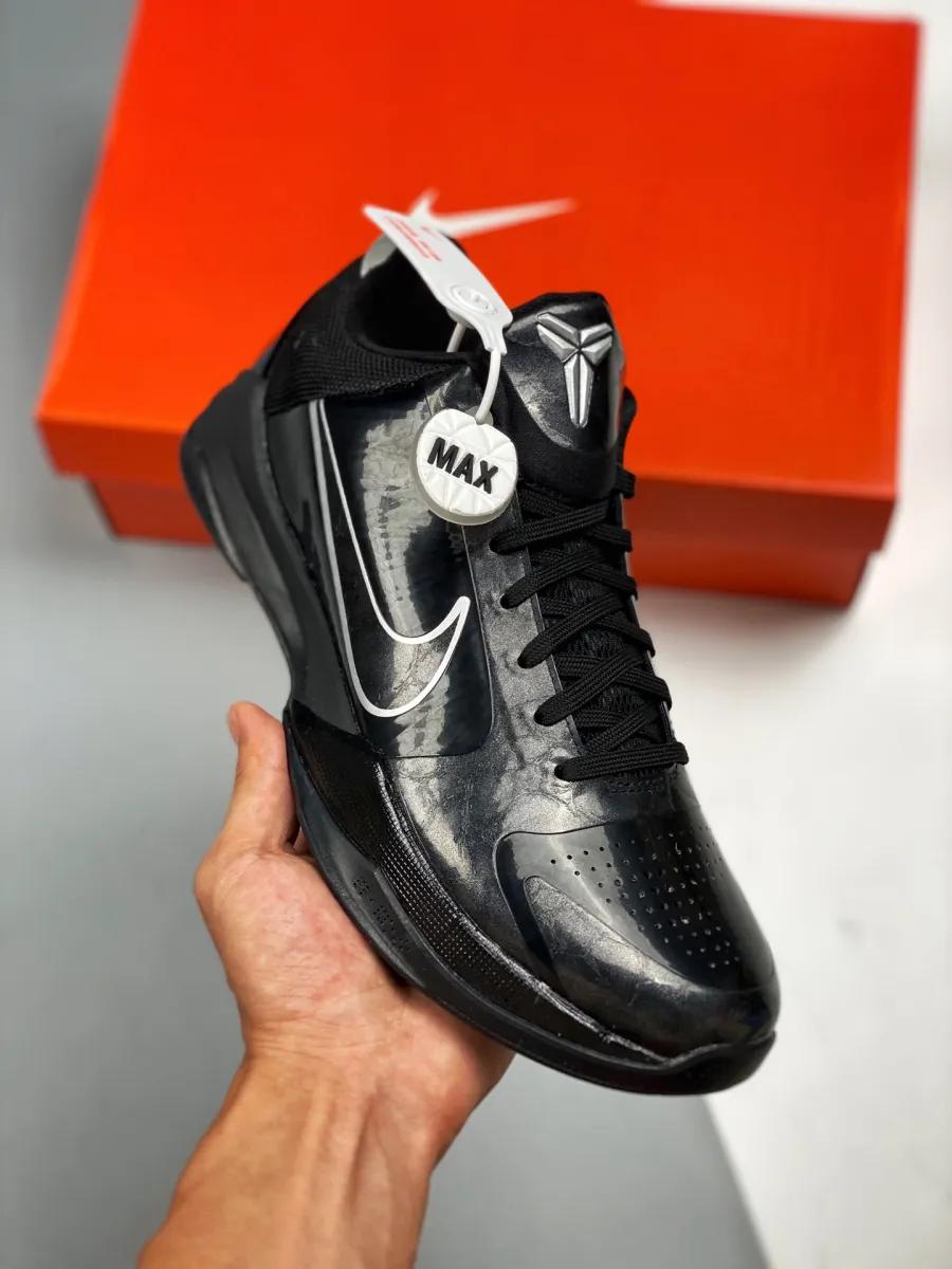 Nike Zoom Kobe 5 'Black Out' / kobe 5s
