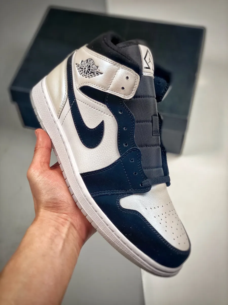 Air Jordan 1 Mid 'Diamond Shorts' DH6933-100 / jordan diamond