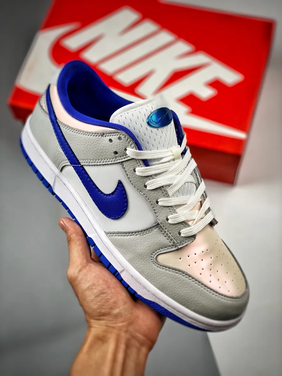 Nike Dunk Low Worldwide White Game Royal nike blanco