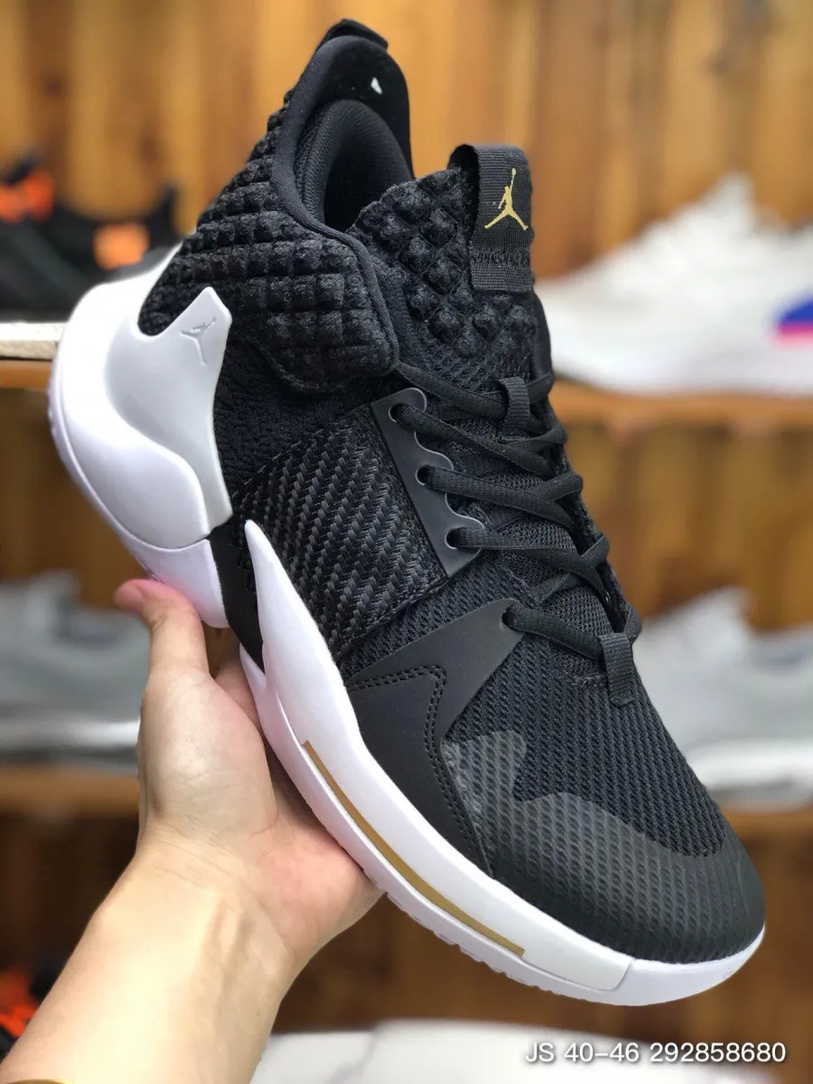 Jordan Why Not Zer0.2 'The Family' Black/White BV6352-001 Why Not Zer0 2 The Family